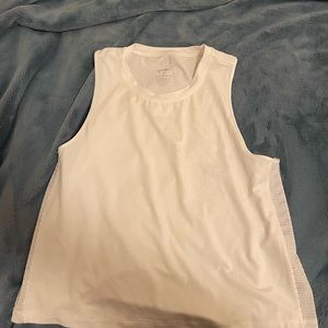 Women’s medium workout tank